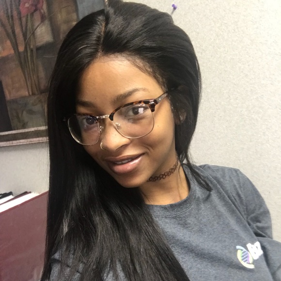 Meet your Posher, Claire - Picture 2 of 6